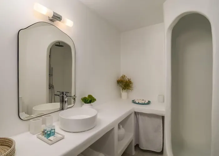 Thavma Boathouse Apartament *